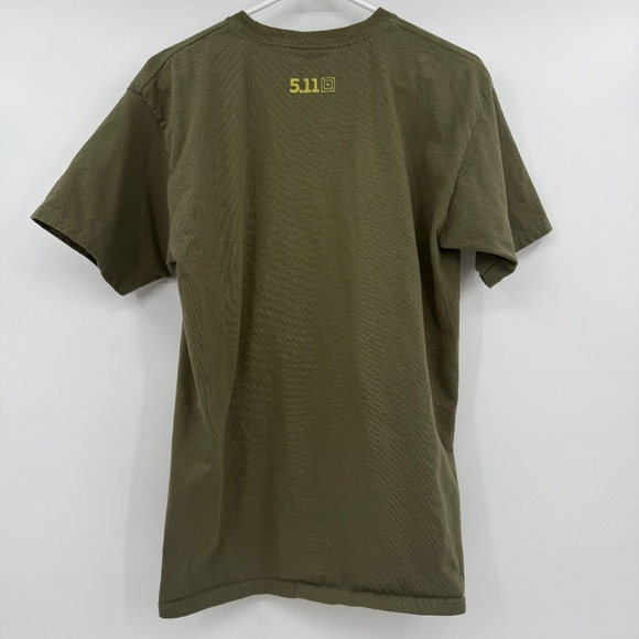 5.11 Tactical T Shirt Men Medium Green Short Sleeve Crew Neck Snake Graphic - Picture 4 of 8